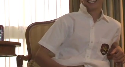 School twink Logan Parks masturbates while having interview