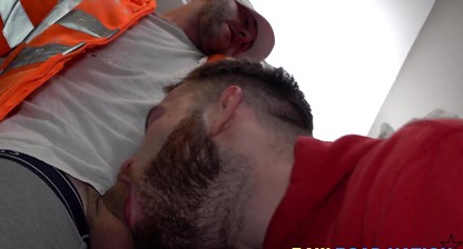 HORNY PAINTER TAKES OUT ANGER ON APPRENTICE'S CUNT WITH 10 INCH TOOL