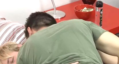 Boyfriends Alonzo Phoenix and Kyle Law anal breed and cum