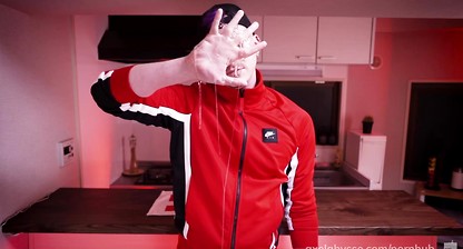 Anani6: Making Lube and Fisting Tutorial with Axel Abysse