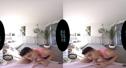 VirtualRealGay.com - Feed the Macho