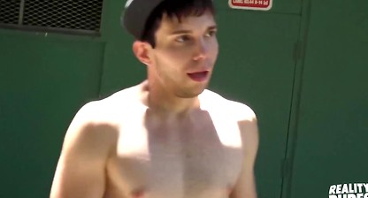 Reality Dudes - Two Dudes Start Fucking Each Other Outdoor After Talking