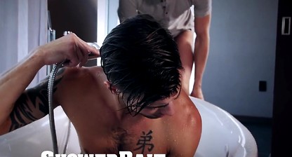 ShowerBait Hunks Suck Multiple Dicks In The Shower