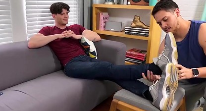 Jock Daddy Texas foot worshiped by deviant gay Dan Edwards