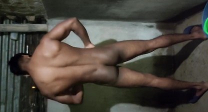 Sensual bath routine from Indian boy